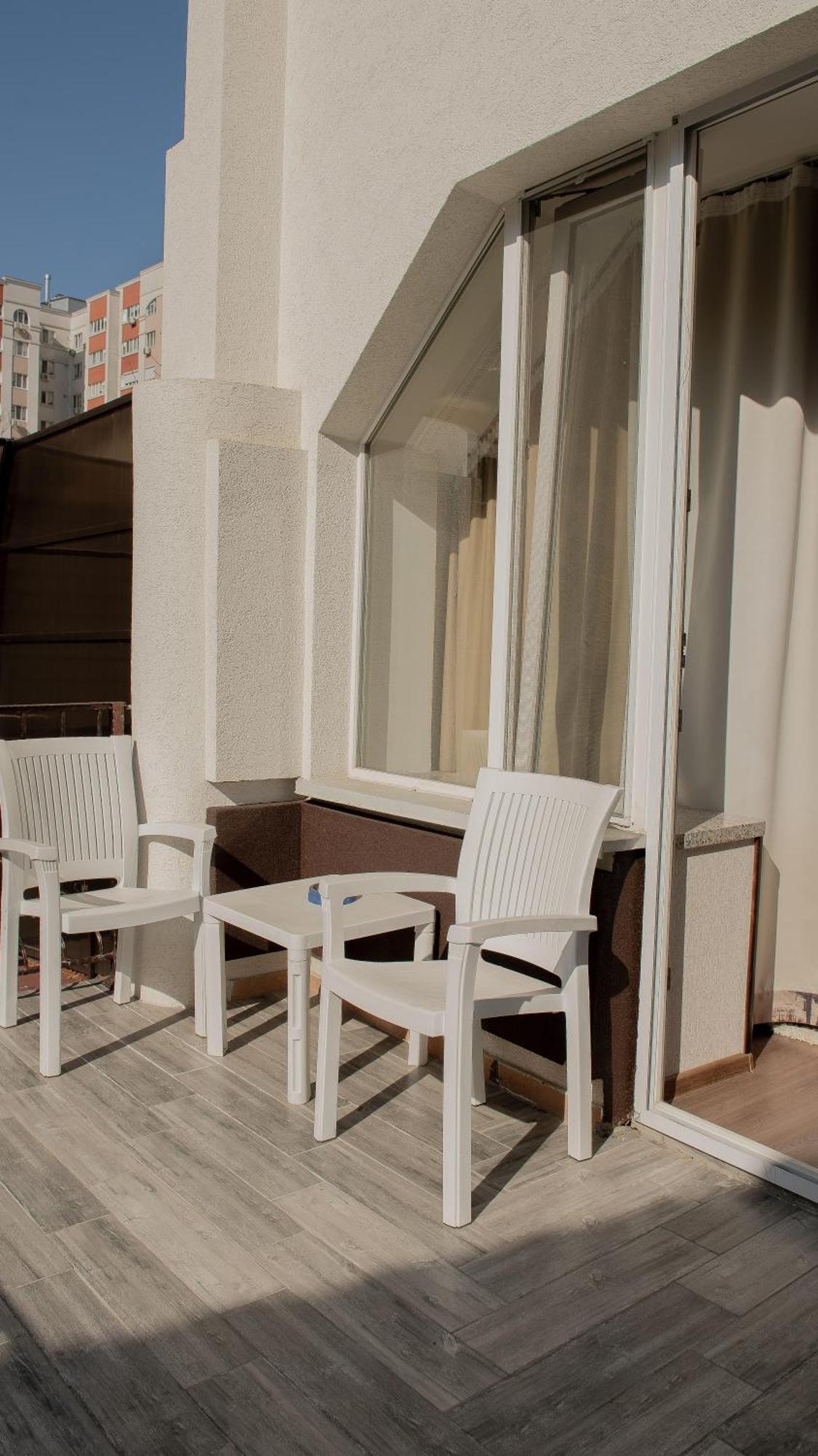 Hotel Kalyan & Spa Chisináu Exterior foto